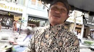 😁😁😁 #fyp #prank #lol #viral #harmlessprank (720p).mp4