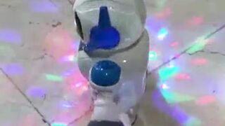 robot dancing