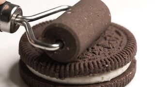That ROLL Was WAY Too Satisfying 😳🍪