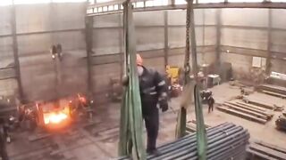 Improperly assembled overhead crane