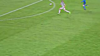 Cristiano Ronaldo's cool bicycle kick 😍