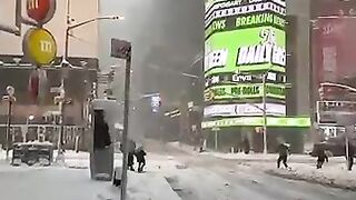 Walking in New York City 🏙️