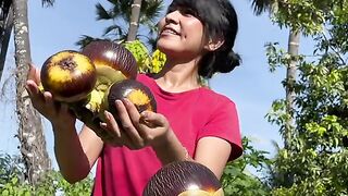 "The taste of palm fruit is sweet and fresh❤️❤️❤️
