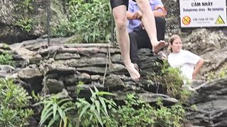 Jumping waterfall #travel #waterfall #hagiangloop 3