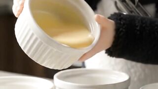 gugugaga cooking baby penguin cooking