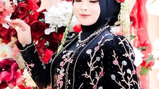 Radiant Javanese Bride — Timeless Elegance in Traditional Attire