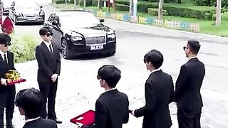 Dipaksa nikah CEO cacat