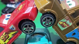Lightning McQueen’s Craziest Race! 🏎️🔥 | Cars Toy