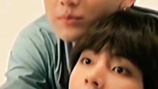V pulled jk more closer ❤️