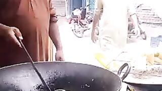بھائی یہ گرم ہے