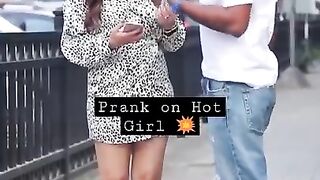 #beutifulgirl# #dirtyboy# Aj prank _hearts_️Oye it's prank _smiley_best pick-up lines _hearts_️short video _heart_eyes_ oye It's uncut. - shorts