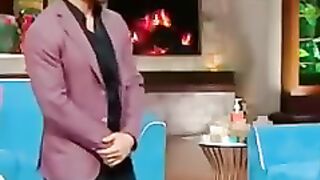 sigma_dark_sunglasses_️ tarasutaria को kapilsharma का शादी digest नहीं हुआ_innocent