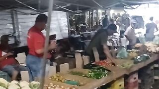 Feirinha Noturna Baixo Guandu ES
