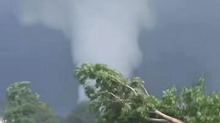 #philippines #Hurricane #natureza 🌪️🌊 DANGEROUS STORM!
