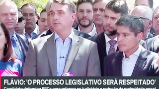 Flávio diz que fala sobre mudar a Constituição se referia à reforma do STF e ao fim da reeleição