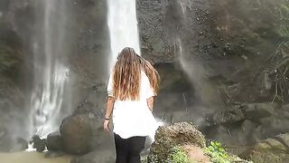 Sharon feels calm and refreshed standing in front of the waterfall❤️❤️❤️refreshed standing in front of the waterfall❤️❤️❤️