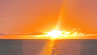 • The Most Beautiful Sunset You Will See Today! 😍🌅 #Shorts