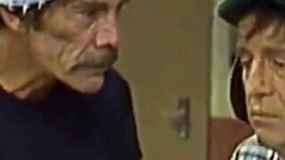 Professor Girafales e a expulsão dos alunos bagunceiros