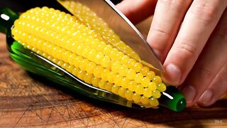 ASMR Cutting Fresh Corn (Super Satisfying) 🌽