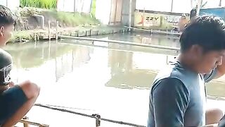 Perlombaan mancing ini sangat mendebarkan