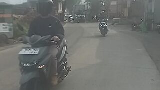 Pengawalan Kontainer