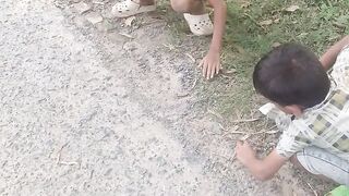 ছেলেরা কি করে