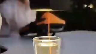 🥃 This Glowing Drink Presentation Takes Bars to the Next Level! 🤯✨