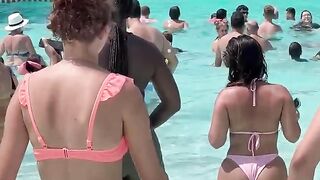 Fun Day Water Park Swimming Pool Best Summer Holiday