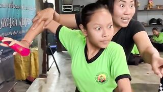 Belajar menari