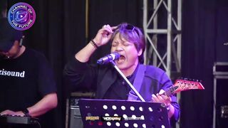 This renowned Indonesian music group strikes a different note.