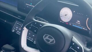 The interior of the Hyundai Stargazer Cartenz Prime.