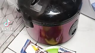 Kue yang enak