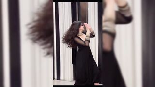 Indian Girl Aashi Dance