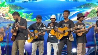 Listening to the Most Soulful Acoustic Song about West Papua 🌅🎸