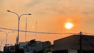 City Sunset Serenity – A Peaceful Evening View