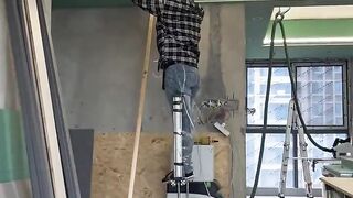 🦿 These Hydraulic Stilts Let Workers WALK Above the Ground! 🤯
