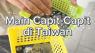 Claw machine in Taiwan