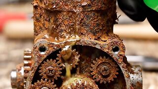 #RustRemoval #MiniatureCar #ToyCar #RustyMetal #SatisfyingCleaning #ASMR #MiniatureRestoration