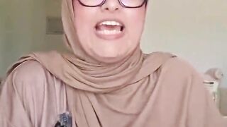 The power of arabic Commentary
