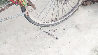 নাট কেমনে খুলে