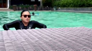 Enjoy The pool