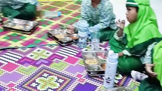 free nutritious meals (MBG)