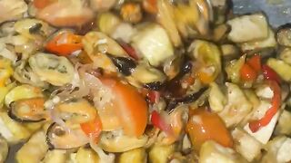 Tumis kerang tahu