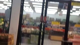 Belanja malam