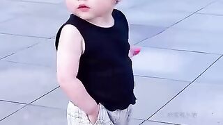 趁這會兒沒人，給姨姨們跳一個～ #騙你生女兒