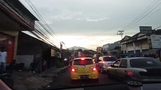 Finding Beauty in the Rush Hour