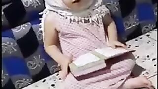 Kitne pyare ostadne hai jazakallah......... follow my Islamic channel