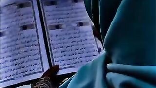 Hazroor e Aqrum ki sefat