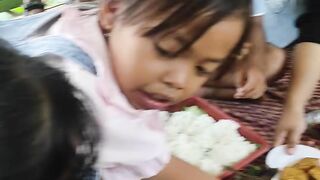 Mari makan 2