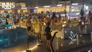 बाली की खूबसूरती और Finns Beach Club का शानदार माहौल!